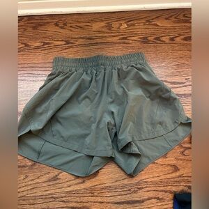 Lululemon Track That HR Short 5 inch inseam size 12 army green